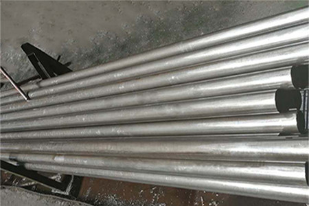 1010 1020 1045 Soğuk haddelenmiş dikişsiz çelik boru boru 16mm 19mm 22mm