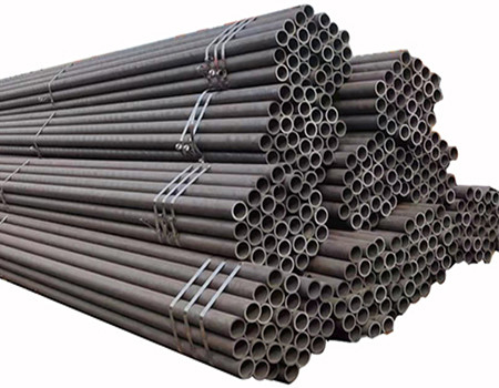 ASTM 106 GrB Sıcak Haddelenmiş Dikişsiz Çelik Boru 89mm Boyama Yüzeyi