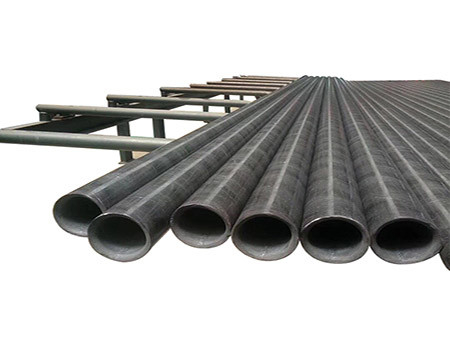 4 İnç ASTM A53 Programı 40 Siyah Çelik Boru Sıcak Haddelenmiş 1-12m 2-70mm