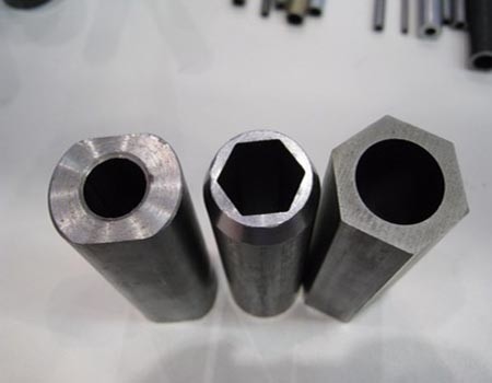 3-12m Soğuk Haddelenmiş Hex Boru Sıcak Haddelenmiş 1-30mm ASTM 10# 20# 15Mn