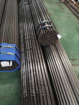 3-50mm Alaşımlı Dikişsiz Çelik Boru Soğuk Çekilmiş DIN17175-79 Elektrik Gücü İçin Yüksek Sıcaklık Dayanımı